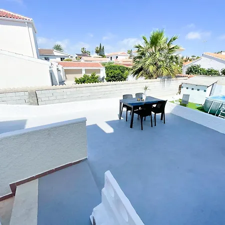 La Zenia House * Alicante