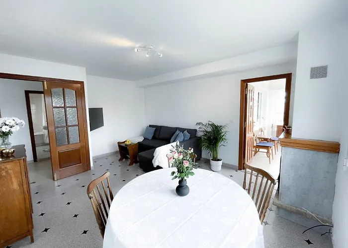 מלון דירות La Zenia House